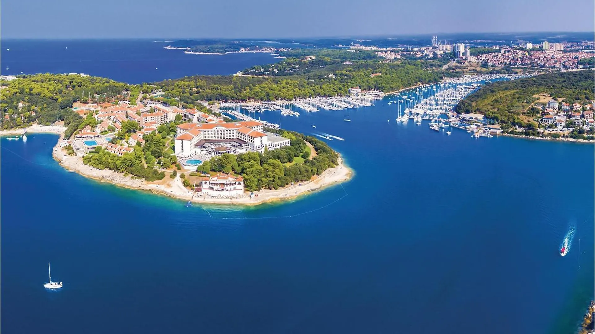 Holiday home Stunning Home In Pula With Outdoor Swimming Pool Muntic Croatia