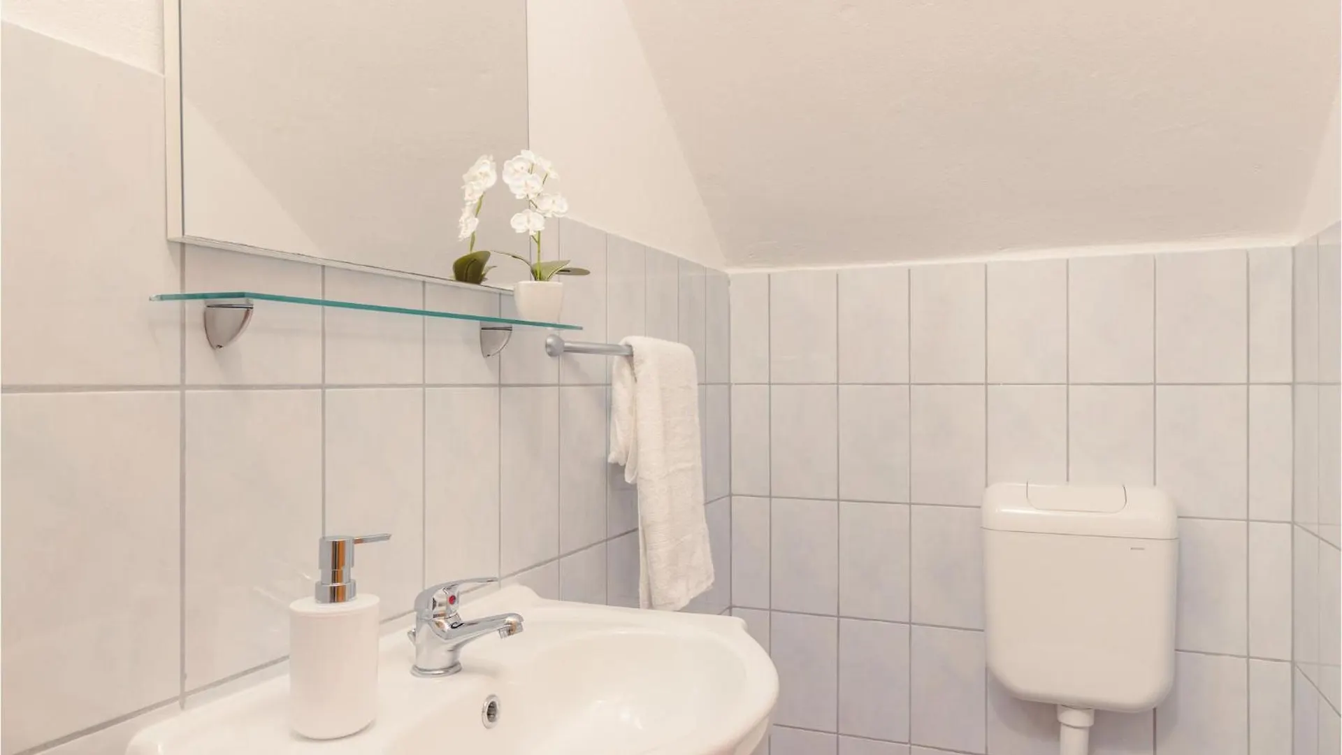 Stunning Home In Pula With Outdoor Swimming Pool Muntic 0*,