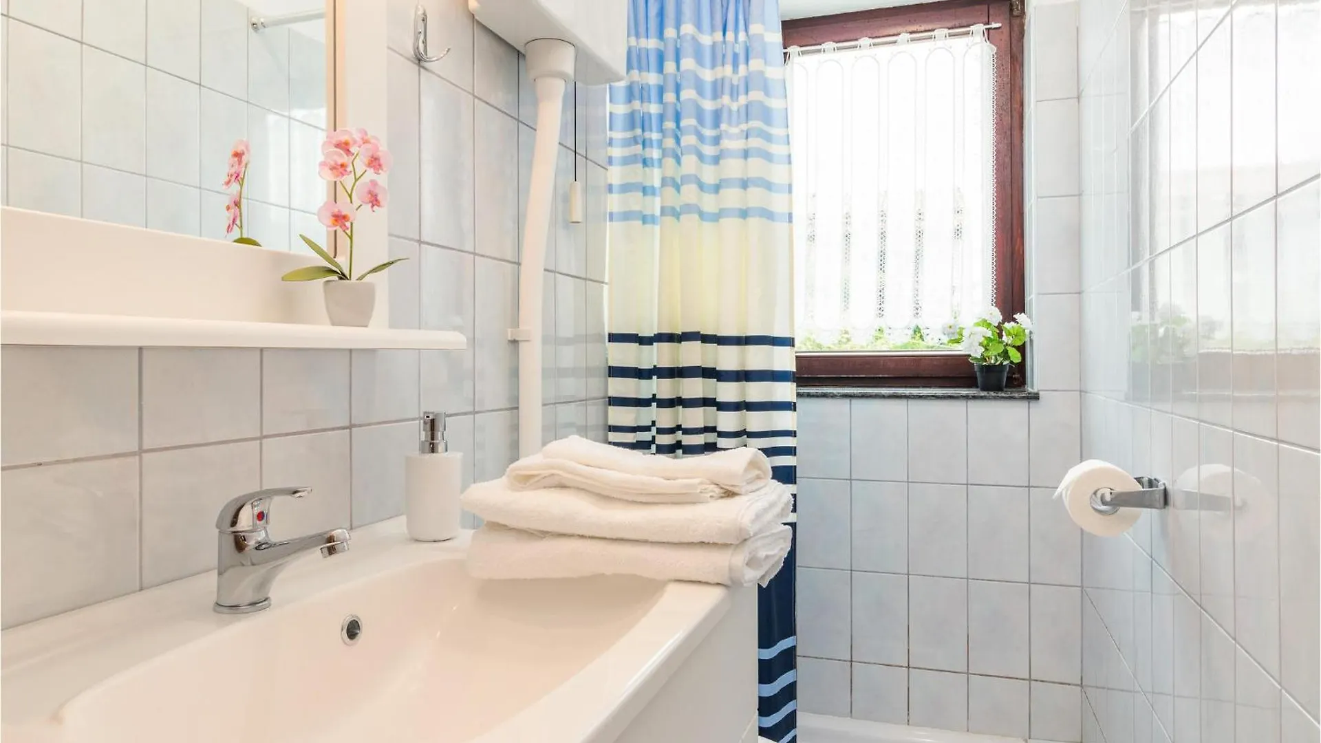 Holiday home Stunning Home In Pula With Outdoor Swimming Pool Muntic